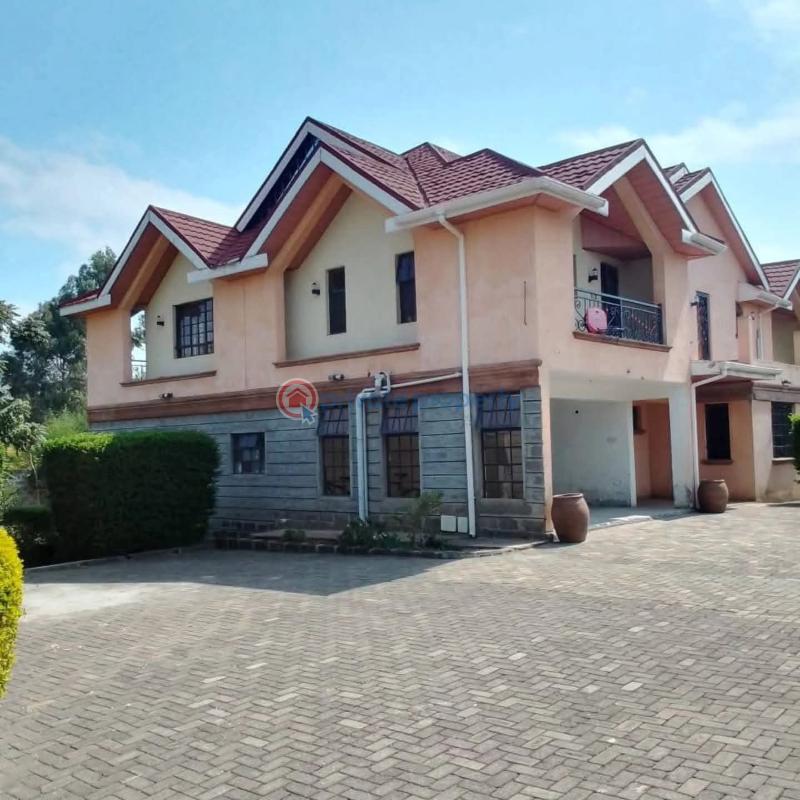 4 bedroom House For Sale Nairobi Karen  - 1
