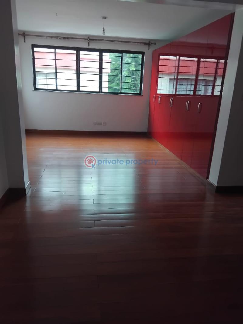 5 bedroom Townhouse For Sale Lavington Nairobi - 13