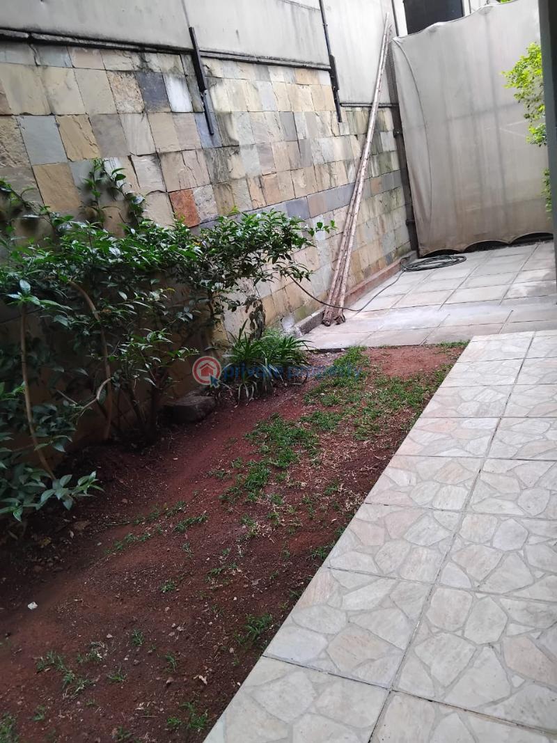 5 bedroom Townhouse For Sale Lavington Nairobi - 23