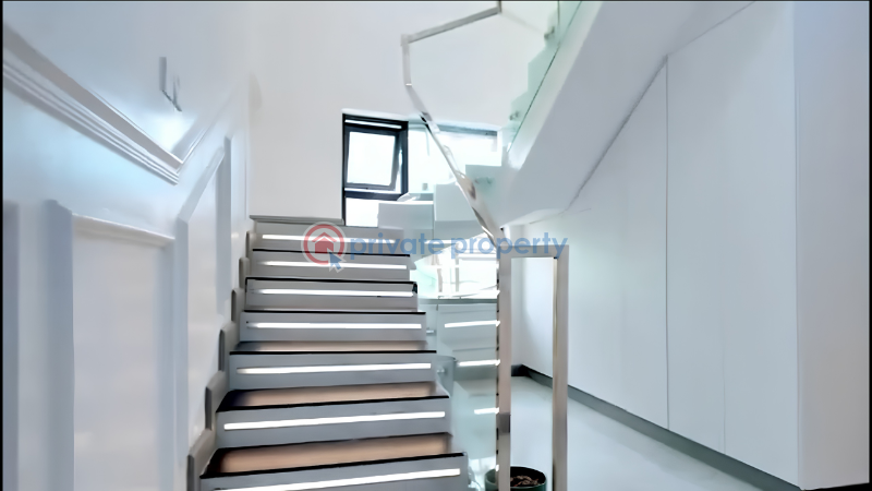 5 bedroom Apartment For Sale 6th Avenue Parklands Nairobi - 4