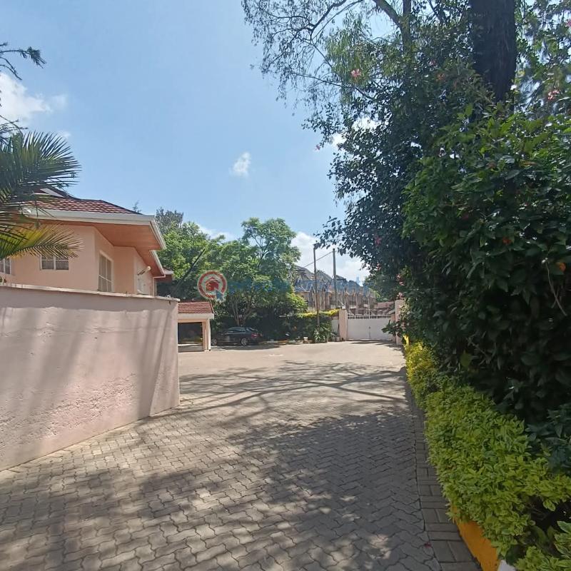 5 bedroom House For Sale Lavington Nairobi - 4