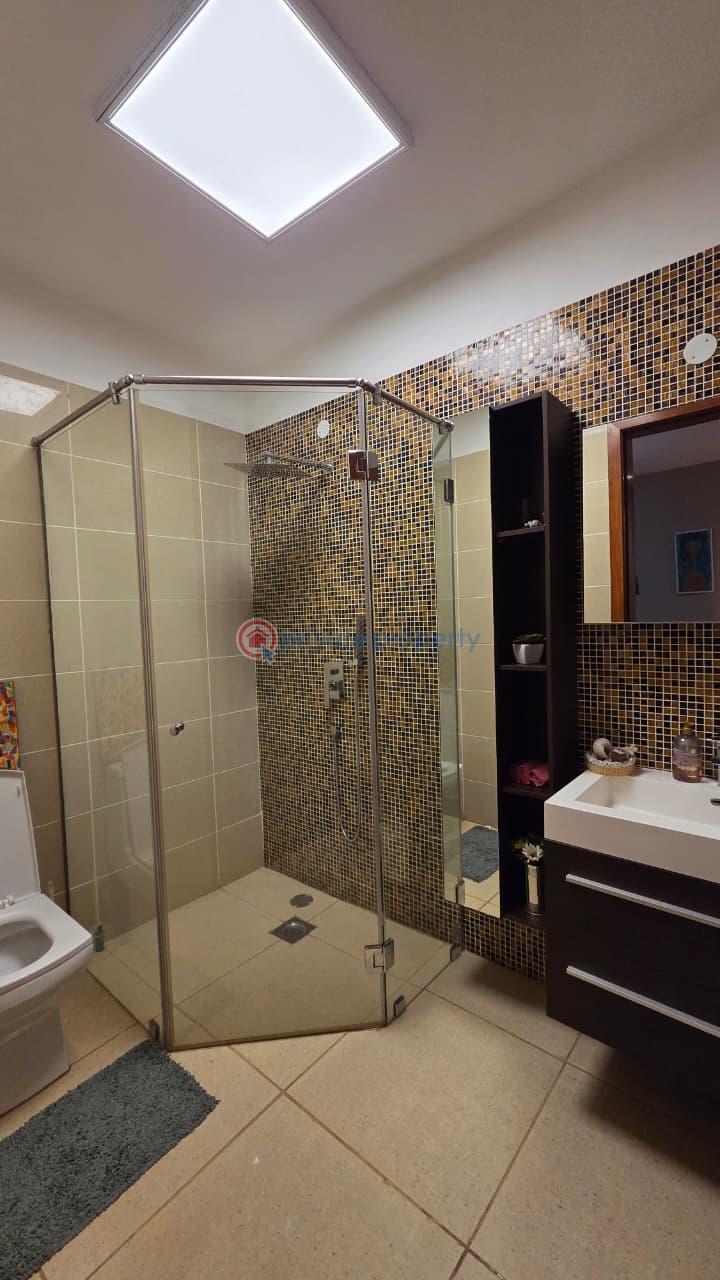 3 bedroom Apartment For Rent Near Regal Plaza 6th Avenue Parklands Nairobi - 22