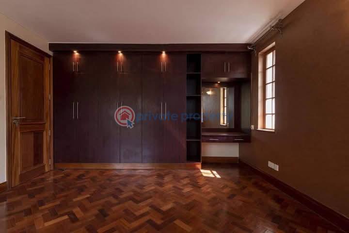 7 bedroom Townhouse For Rent Karen Nairobi - 12