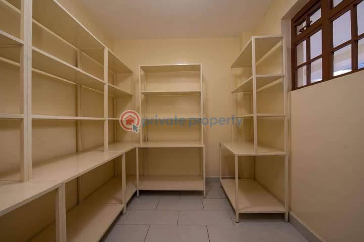 7 bedroom Townhouse For Rent Karen Nairobi - 15
