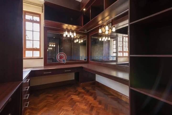 7 bedroom Townhouse For Rent Karen Nairobi - 7