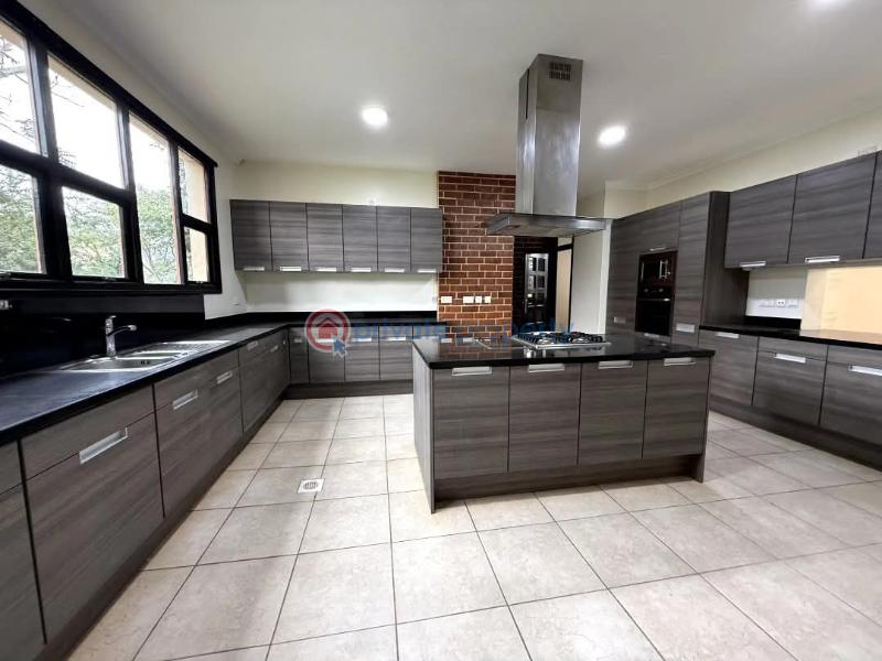 5 bedroom House For Sale Nairobi Karen  - 13