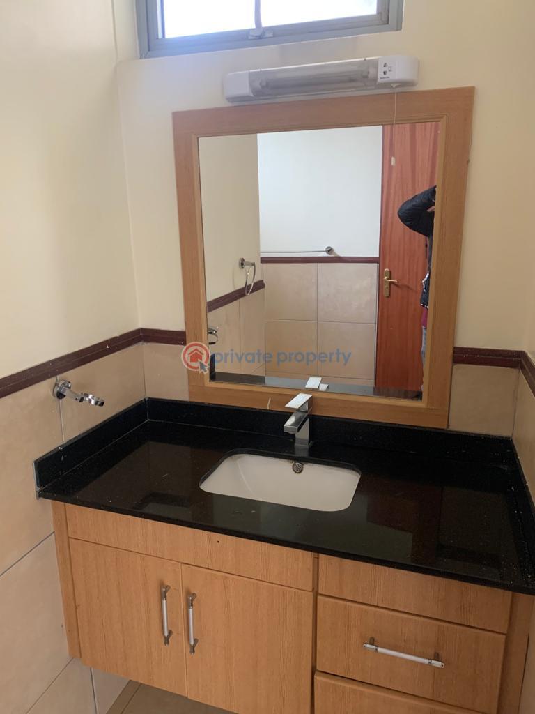 2 bedroom Apartment For Rent Near Kileleshwa Police Station. Nairobi - 16