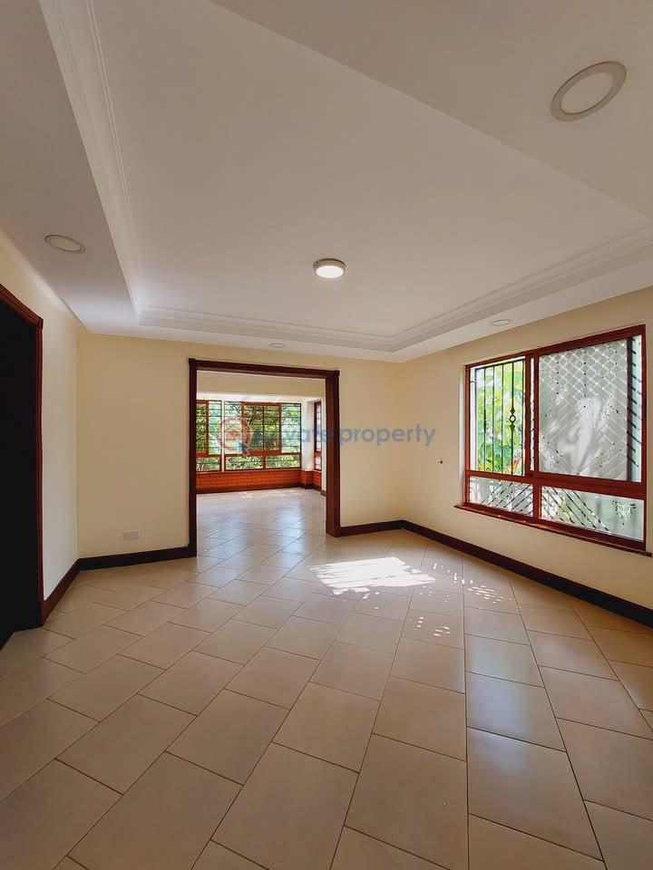 5 bedroom Townhouse For Rent Spring Valley Nairobi - 4