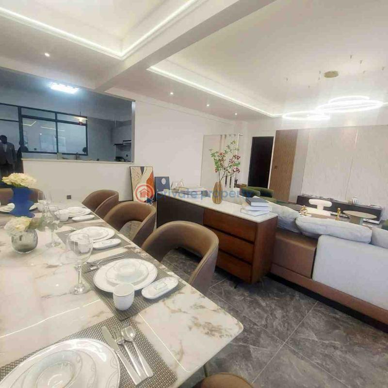 4 bedroom Apartment For Sale Near Kileleshwa Police Station. Nairobi - 4
