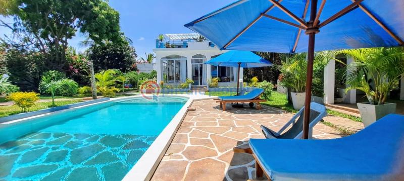 4 bedroom House For Sale Casuarina Area Malindi Town Kilifi - 0