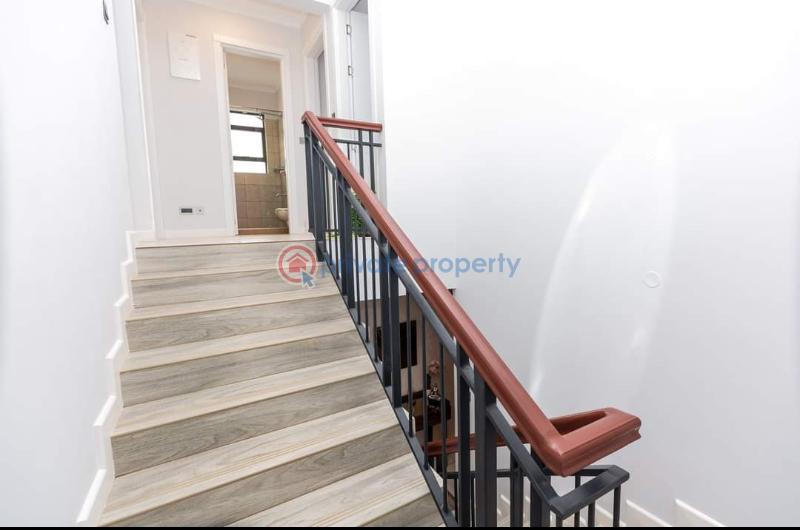 4 bedroom House For Sale South C Nairobi West  - 8
