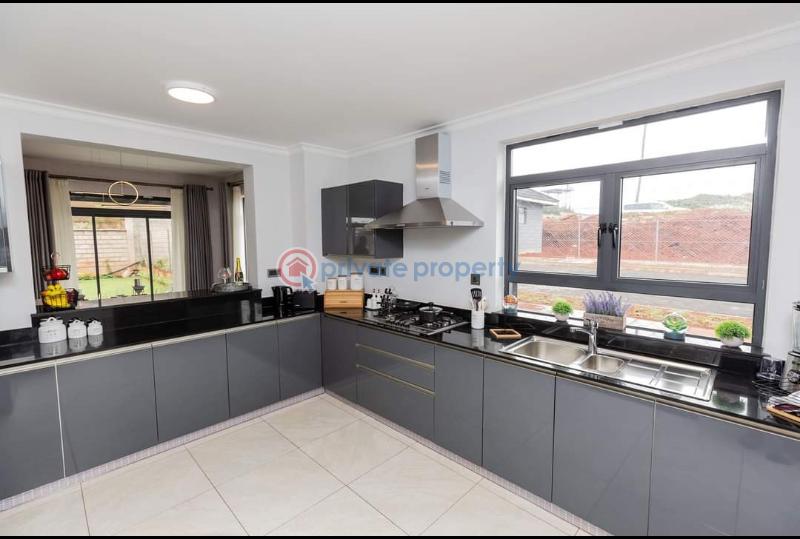 4 bedroom House For Sale South C Nairobi West  - 11
