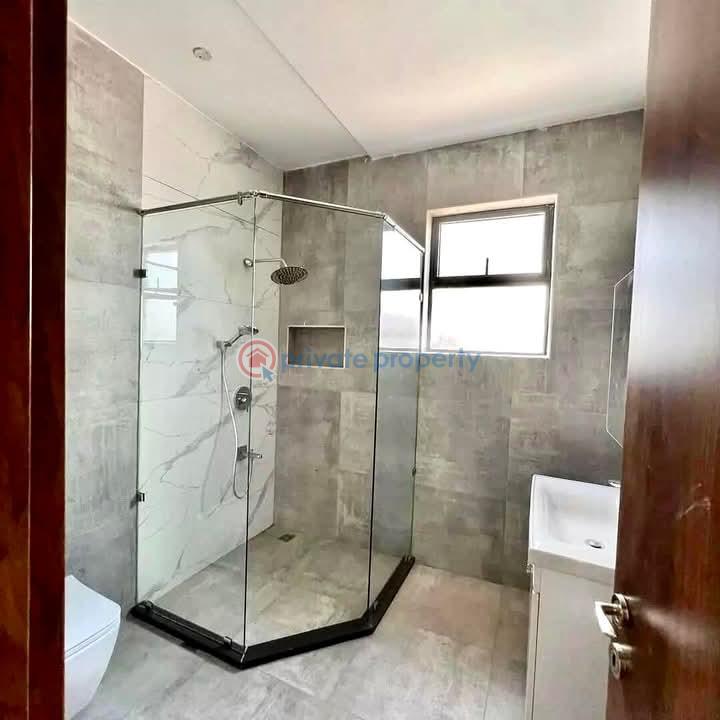 5 bedroom Townhouse For Rent Lavington Nairobi - 18