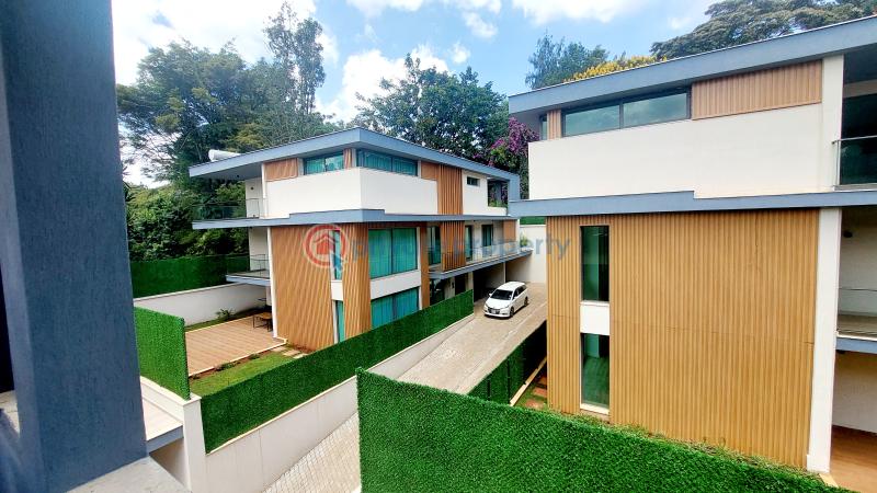 5 bedroom Townhouse For Sale Off Convent Drive Lavington Nairobi - 2