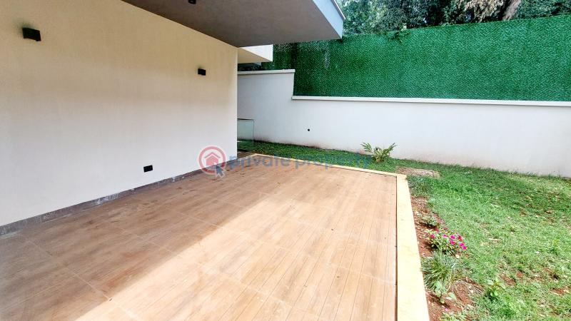 5 bedroom Townhouse For Sale Off Convent Drive Lavington Nairobi - 32