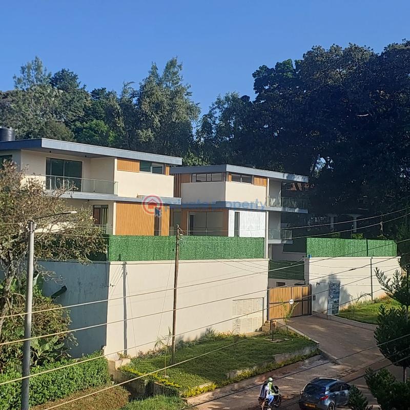 5 bedroom Townhouse For Sale Off Convent Drive Lavington Nairobi - 12