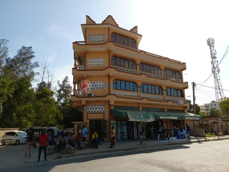 10 bedroom Plaza / Complex / Mall For Sale Mombasa,bamburi Mtambo mtambo Road Bamburi Mombasa - 4