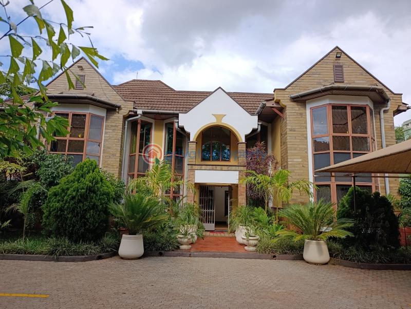 5 bedroom House For Rent Runda new Kitisuru Nairobi - 2