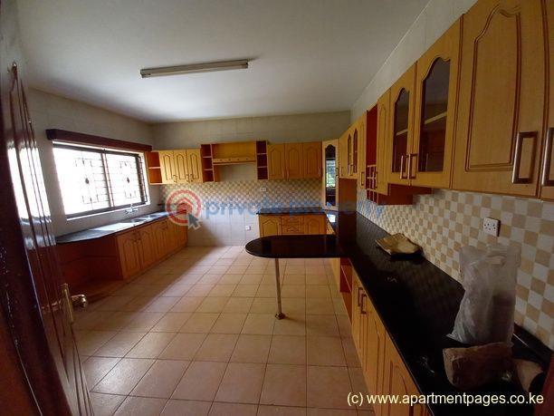 3 bedroom Apartment For Sale Near Kileleshwa Police Station. Nairobi - 6