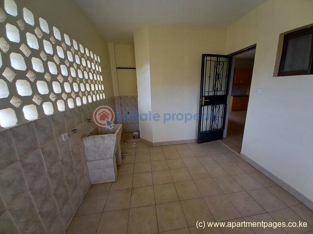 3 bedroom Apartment For Sale Near Kileleshwa Police Station. Nairobi - 9