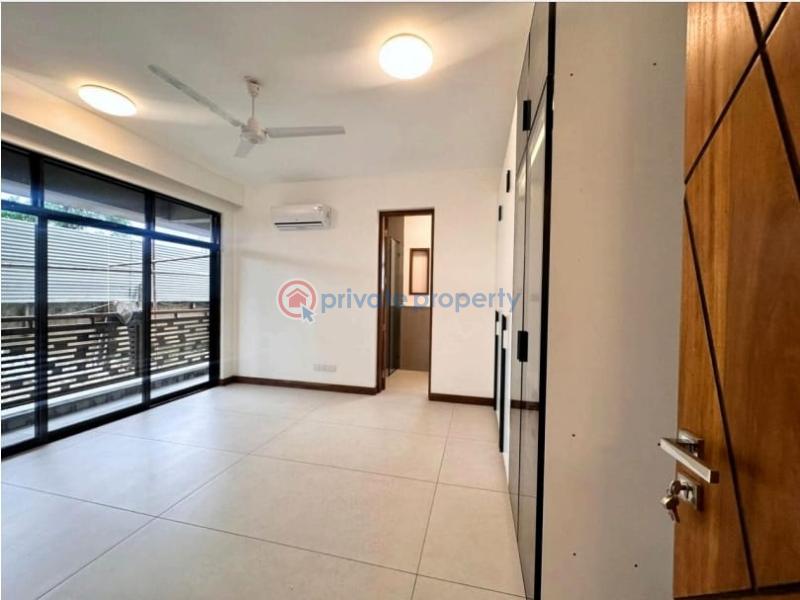 3 bedroom Apartment For Sale Ziwani Road Nyali Mombasa  - 2