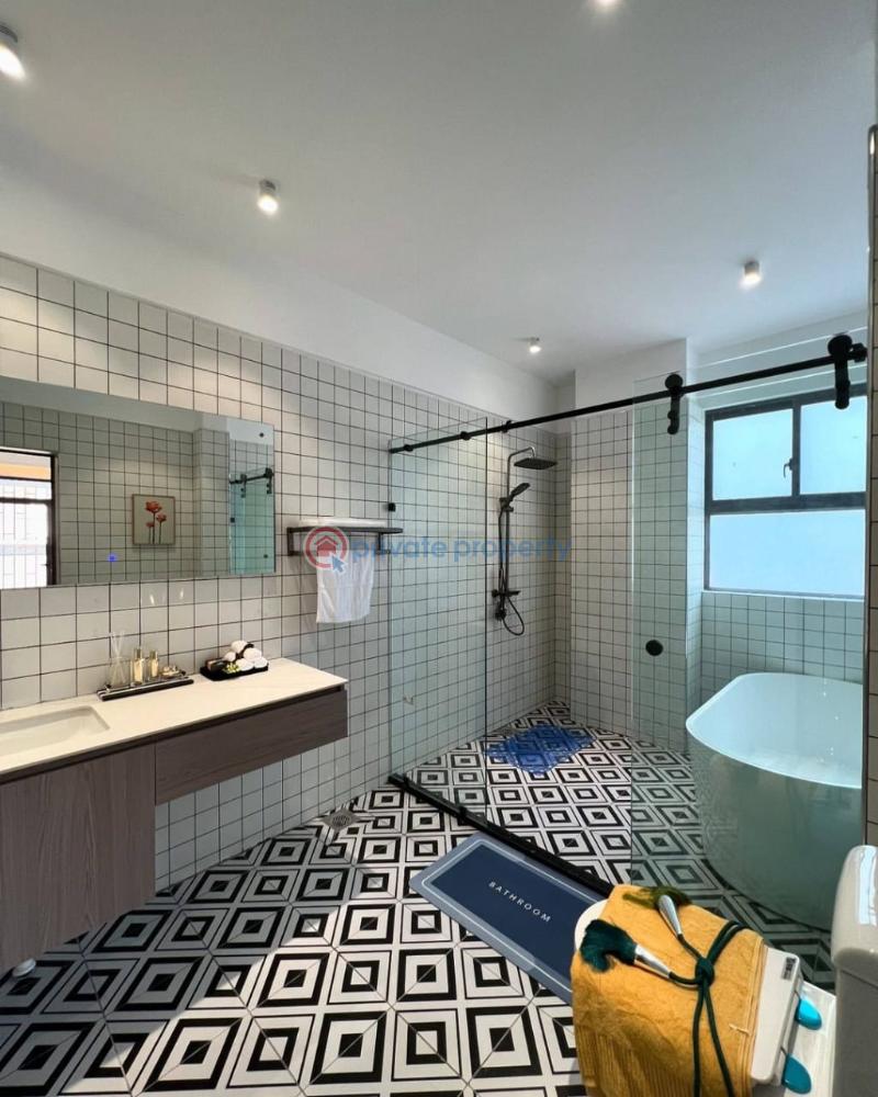 4 bedroom Apartment For Sale Facing Statehouse Kileleshwa Nairobi - 4
