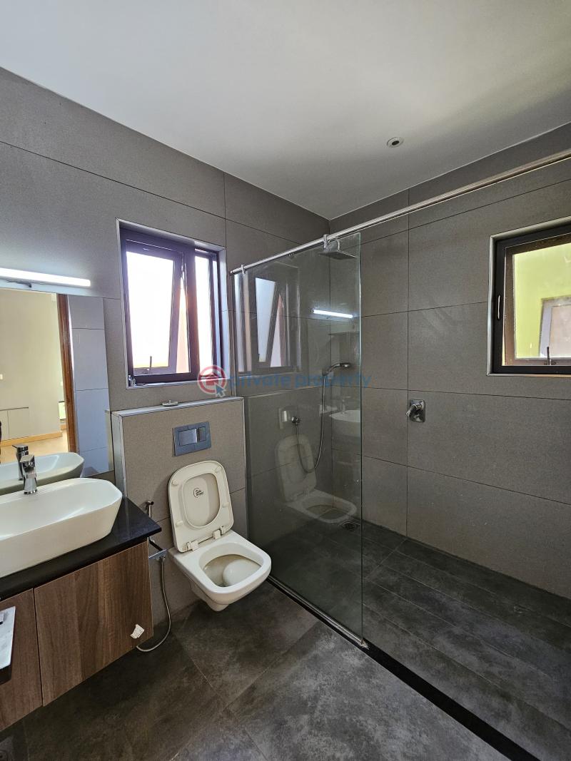 4 bedroom Townhouse For Sale Off Langata Road carnivore Mugumo-Ini (Langata) Nairobi - 21