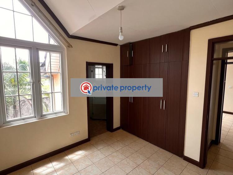 4 bedroom House For Sale Mugumo-Ini (Langata) Nairobi - 4
