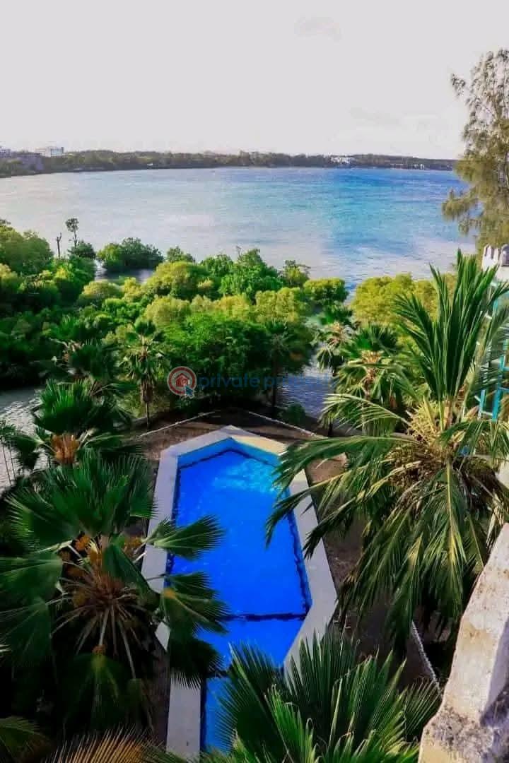 3 bedroom Apartment Short let Behind Citymall Nyali Mombasa - 1