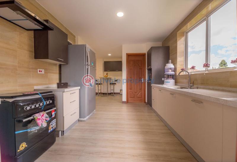 3 bedroom Apartment For Sale Argwings Kodhek Road. Kilimani Nairobi - 9