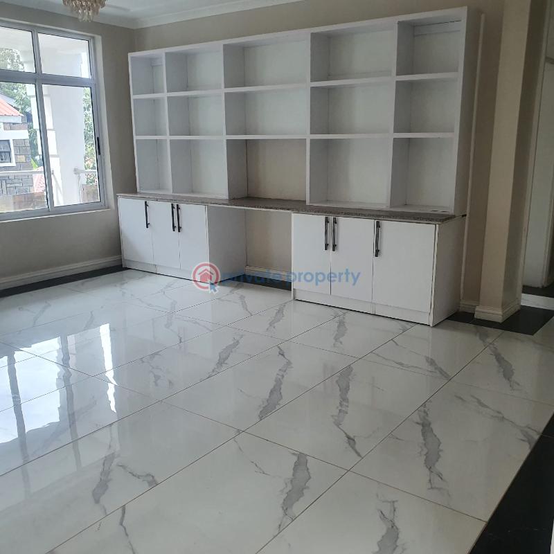 4 bedroom House For Sale Less Than A Kilometer From The Tarmac Road Ngong Kajiado - 8