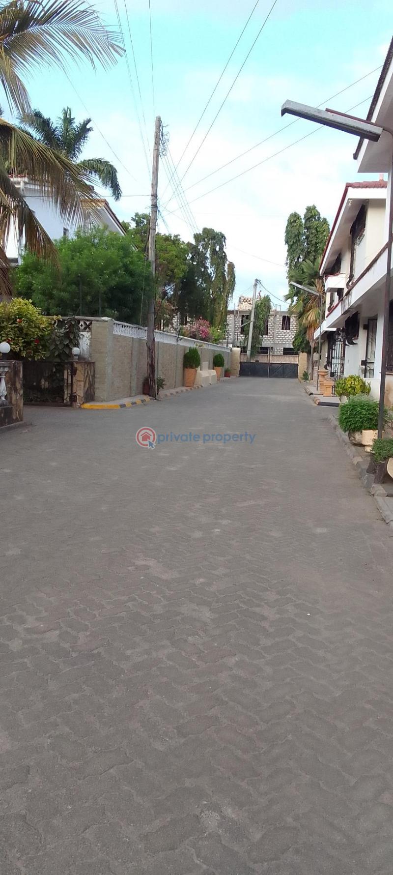 4 bedroom Townhouse For Sale Jomo Kenyatta Road, Old Nyali Nyali Mombasa  - 14