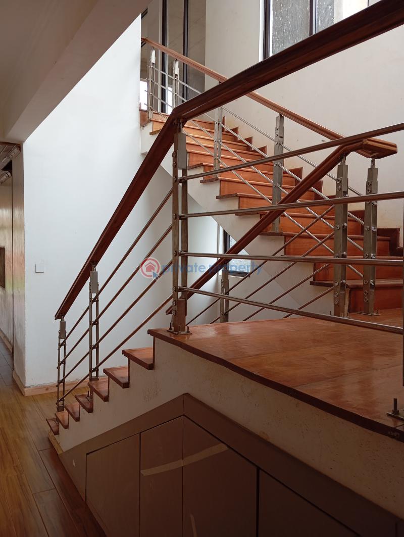4 bedroom Detached Duplex For Sale Kiambu Road. Township C Kiambu - 4