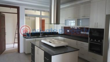 3 bedroom Apartment For Sale Parklands Estate. Off Parklands Road Nairobi - 8