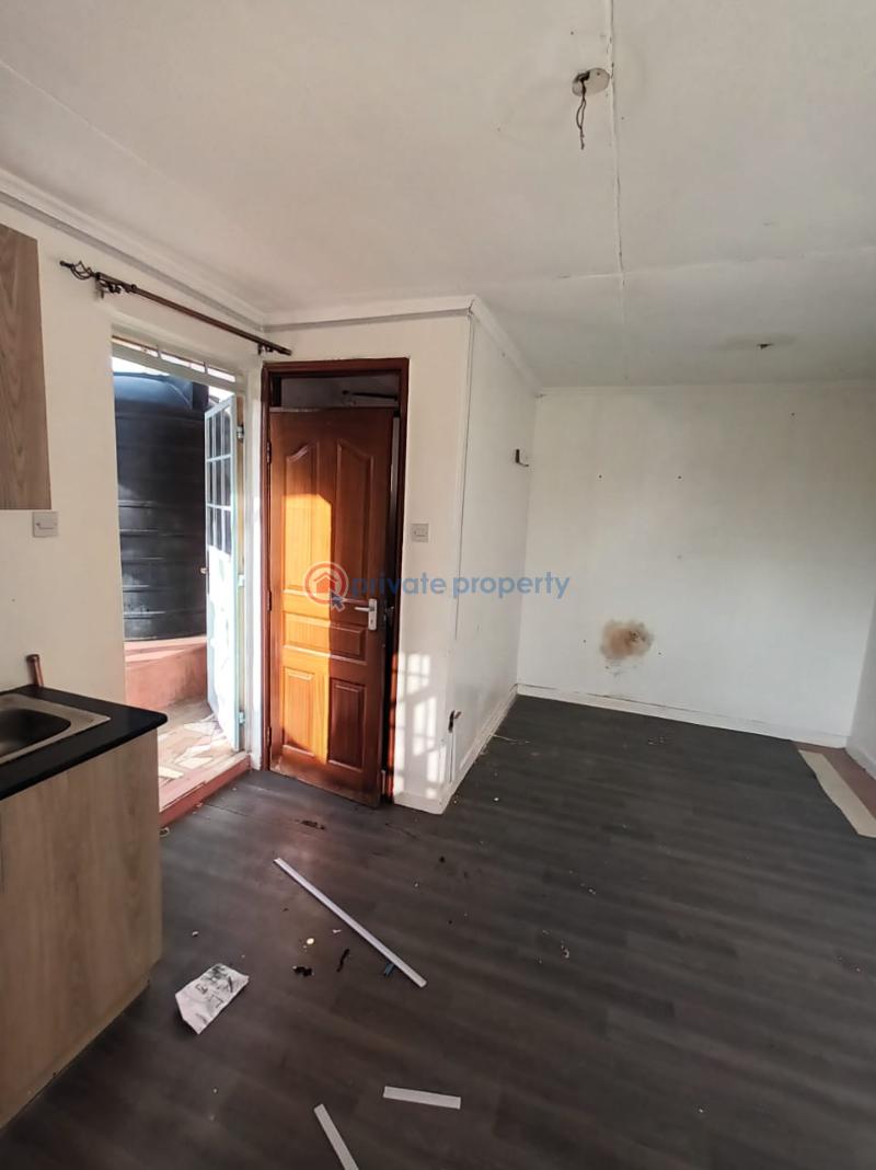 1 bedroom Bedsitter (Single Room) For Rent Brookside Westlands Nairobi - 4