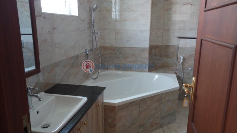 3 bedroom Apartment For Sale Parklands. Off Parklands Road Nairobi - 4