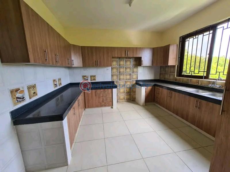 3 bedroom Apartment For Rent Kasuku Road Nyali Mombasa - 1