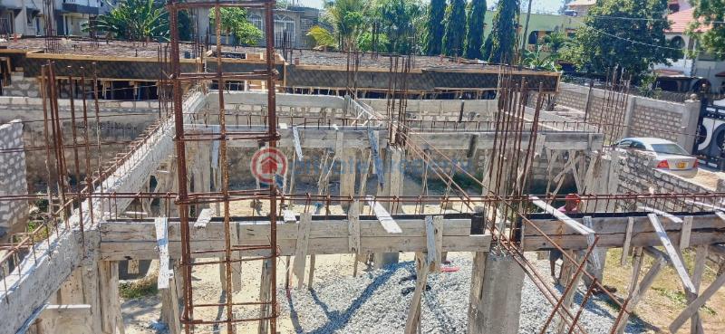 2 bedroom Block of Flats For Sale mtambo Road Bamburi Mombasa - 8