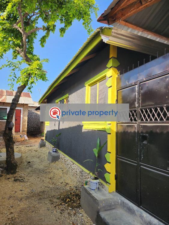 Bedsitter (Single Room) For Sale kazadani Bamburi Mombasa (PID 0PAFCU