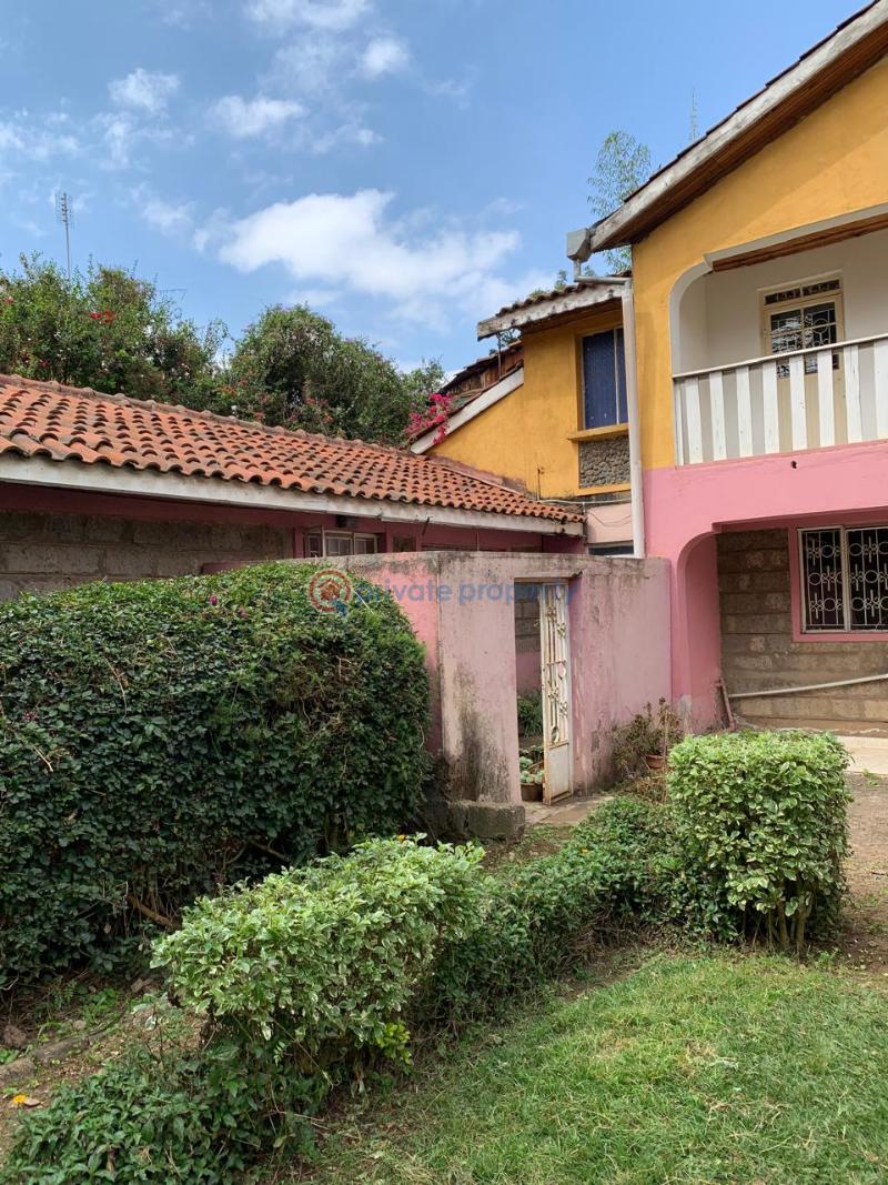 7 bedroom House For Sale Nairobi Karen  - 13