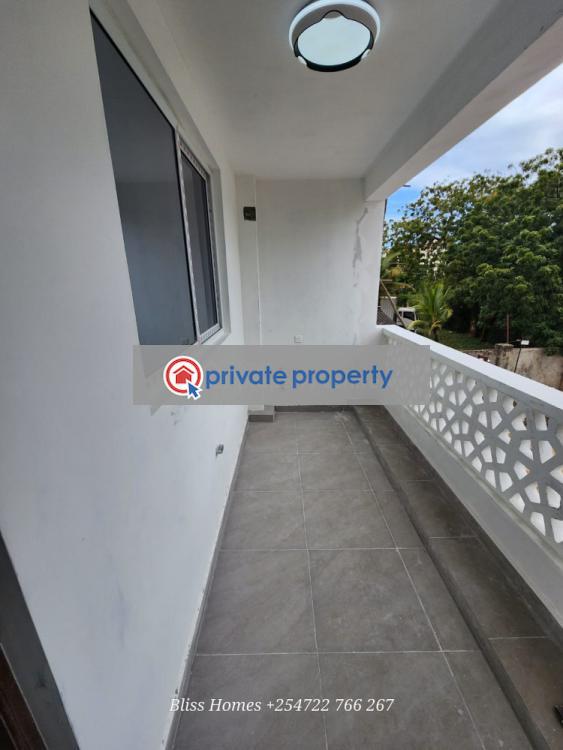 3 bedroom Apartment For Sale &nbsp;opp Simba Road Nyali Mombasa - 7