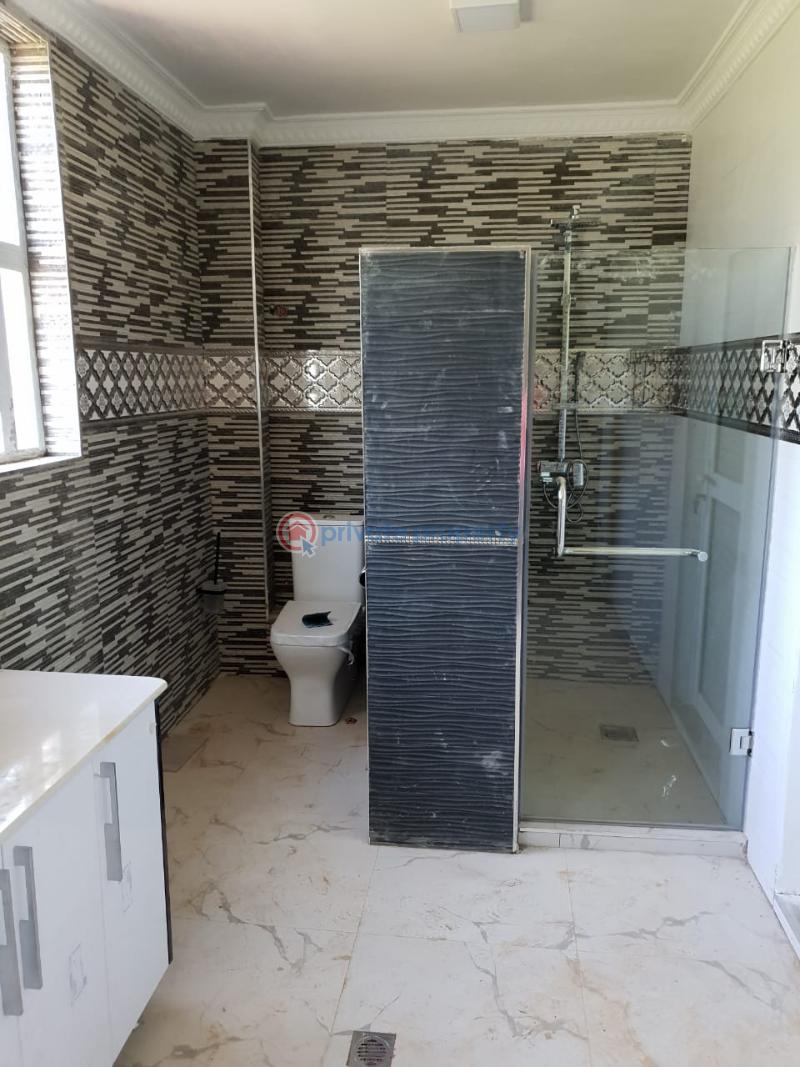 4 bedroom Townhouse For Rent Located In Githigiri, Near Thika Sports Club. Thika 400 Meters From Thika Highway Kiambu - 18