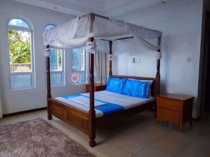 3 bedroom Apartment Short let Behind Citymall Nyali Mombasa  - 15