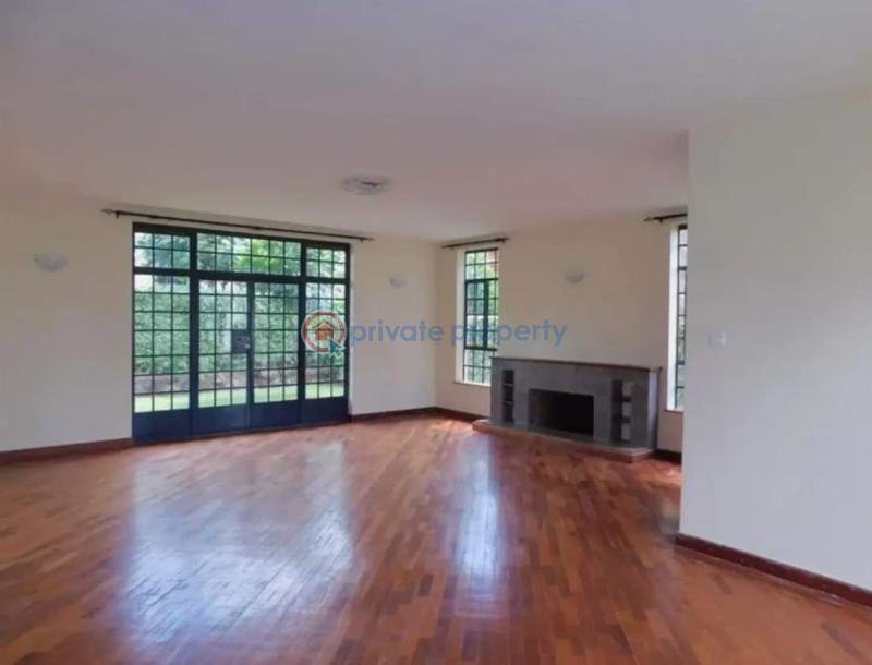 4 bedroom House For Sale Kiambu Road Nairobi Central  - 4