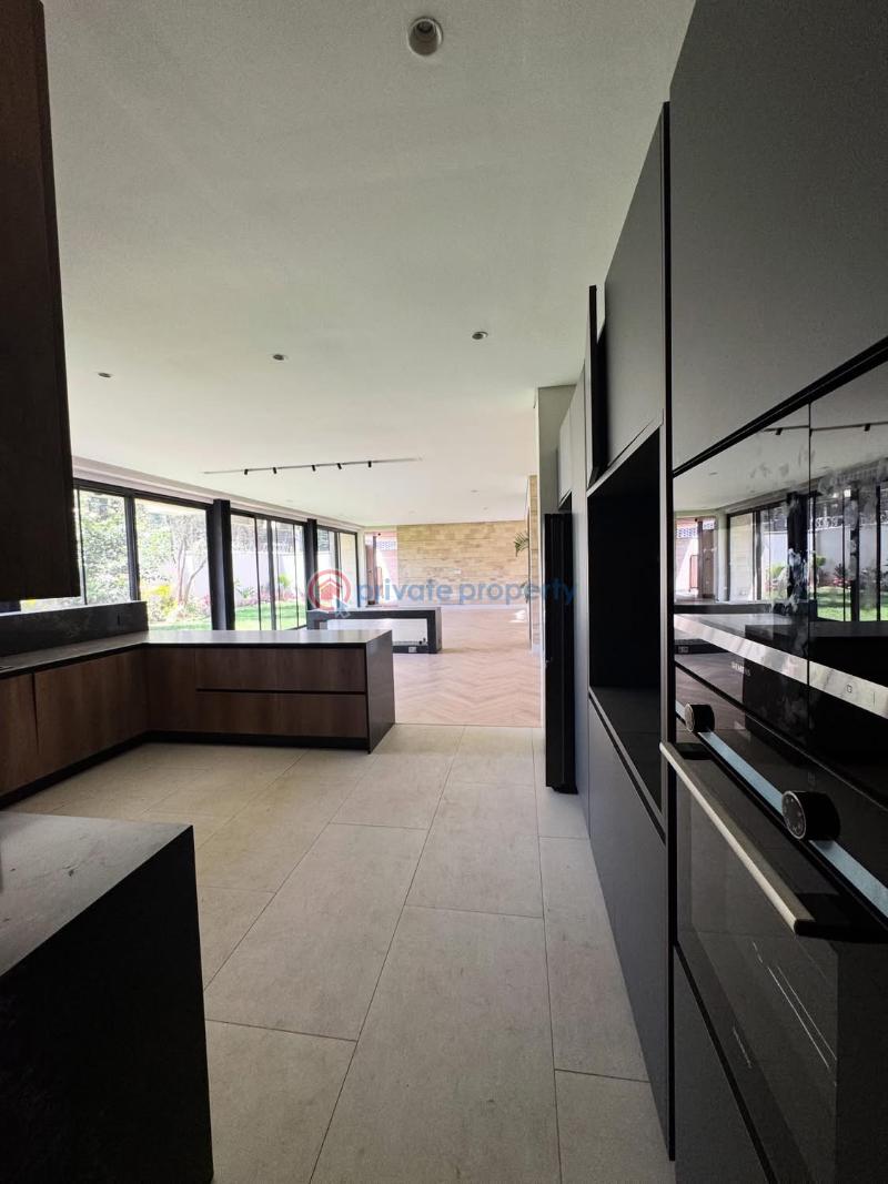 5 bedroom Townhouse For Sale westlands Nairobi - 6