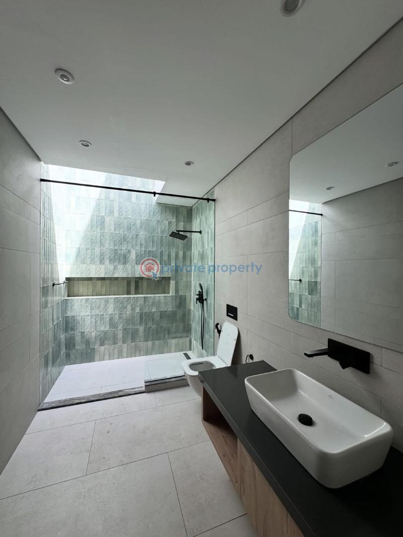 5 bedroom Townhouse For Sale westlands Nairobi - 14
