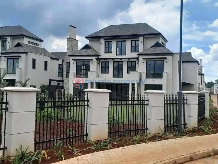 5 bedroom Townhouse For Sale Runda Spring Valley Nairobi - 1