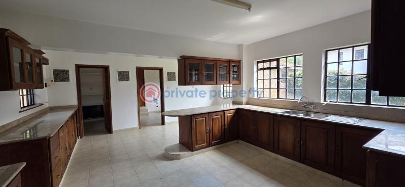 5 bedroom Townhouse For Sale Runda Westlands Nairobi - 7