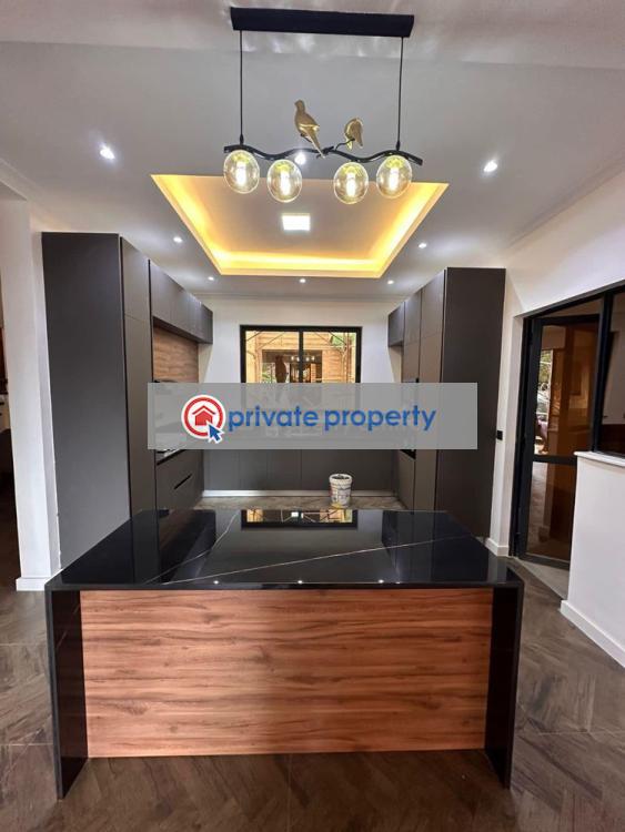 5 bedroom House For Sale &nbsp;muthangari Road Lavington Nairobi - 4