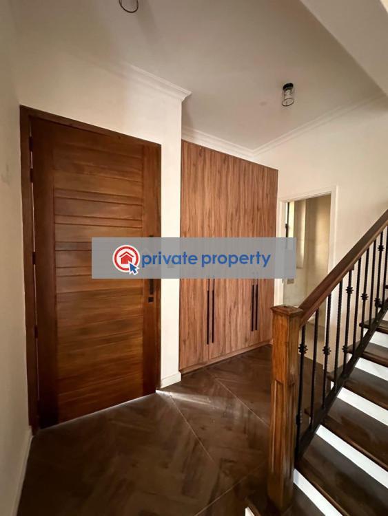 5 bedroom House For Sale &nbsp;muthangari Road Lavington Nairobi - 10
